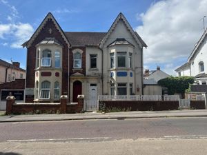 Photo 6- click for photo gallery